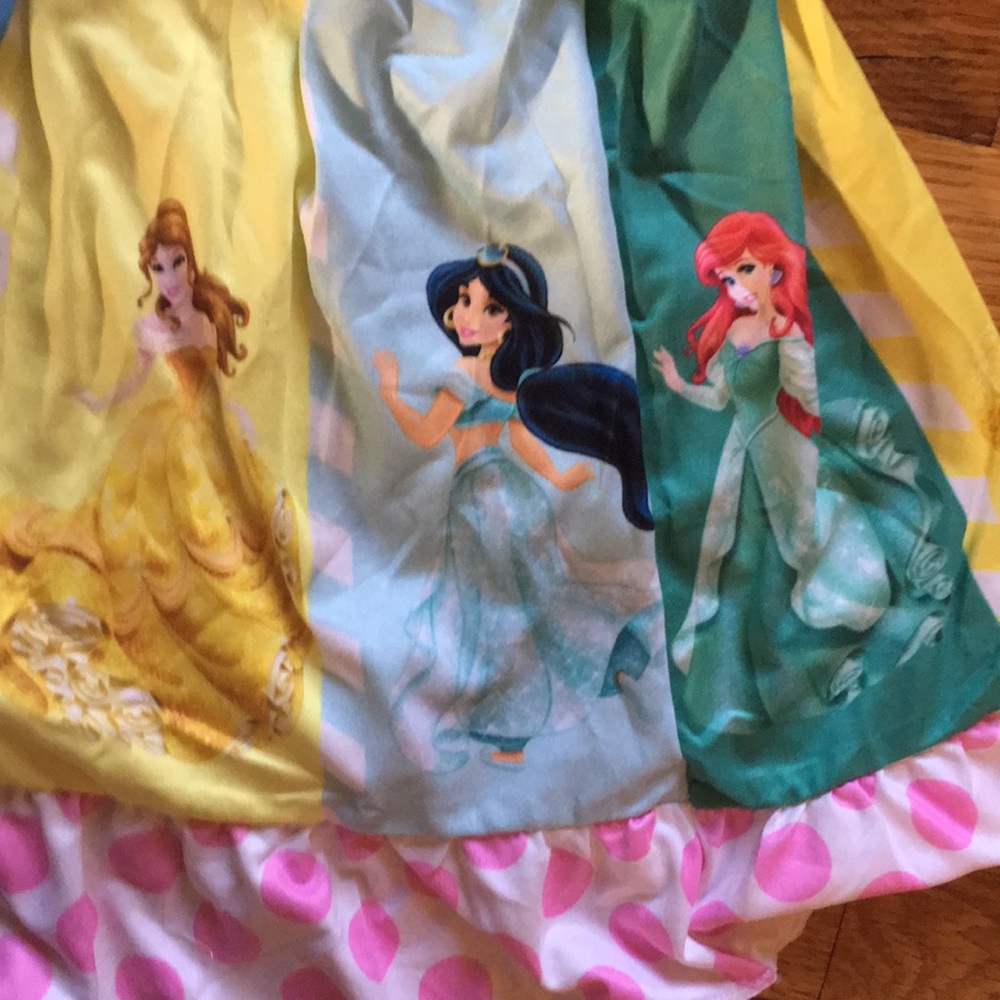 🌸HP🌸Adorable Disney Princess Rainbow twirl dress - Picture 4 of 9